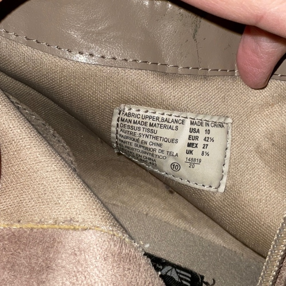 💲American Eagle Ankle Boots, Size 10 - Picture 7 of 8